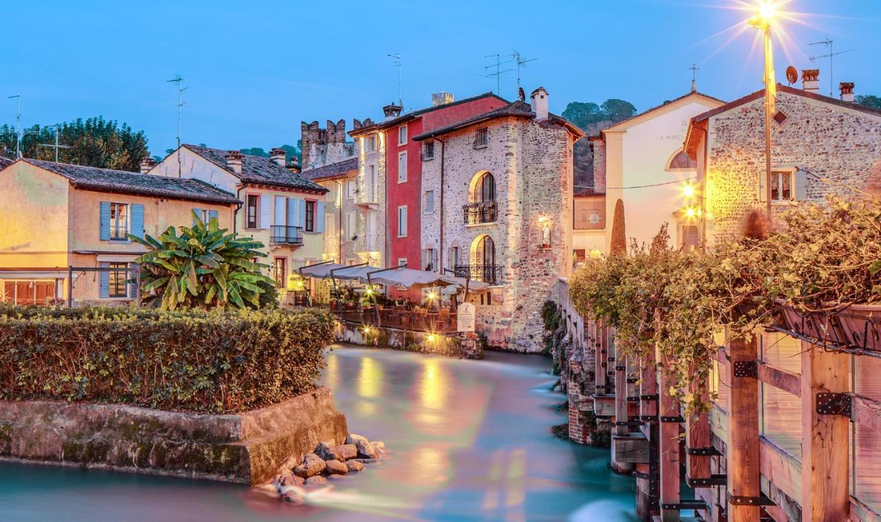 Il Borghetto Vacanze Nei Mulini Valeggio sul Mincio Eksteriør bilde